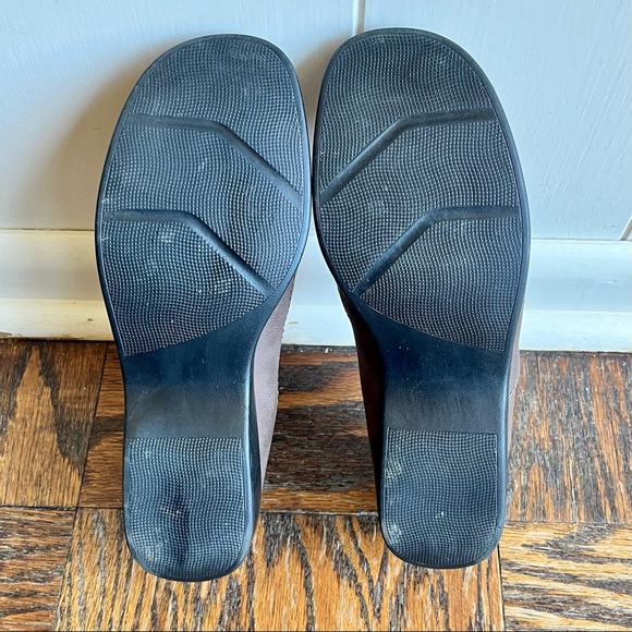 Brown Loafers - Picture 4 of 8